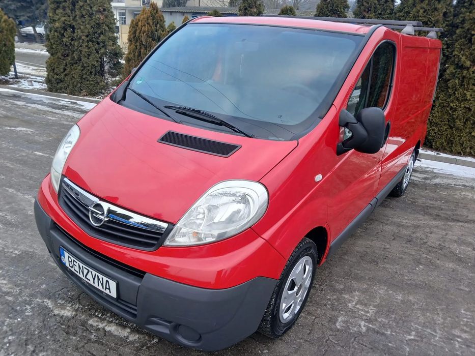 Opel VIVARO  REZERWACJA Rezerwacja rezerwacja ZADBANY 2.0 BENZYNA