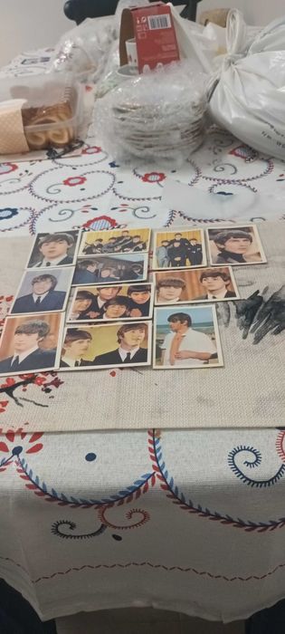 Cromos em cartão dos Beatles anos 60