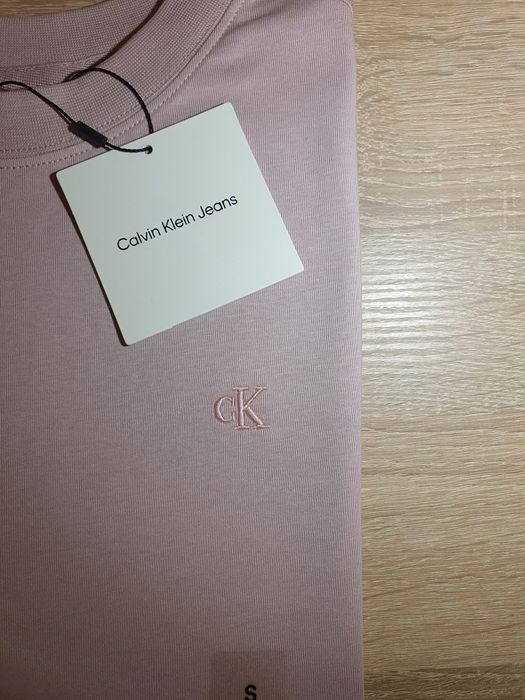 Оригінал! Жіноча футболка Calvin Klein Кляйн