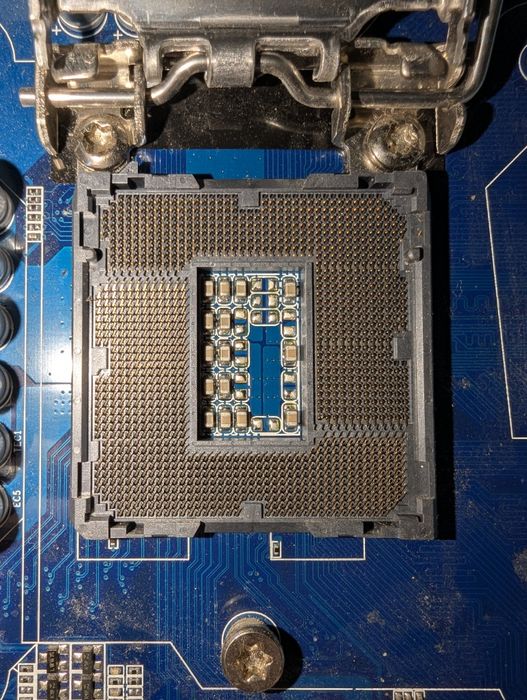 Комплектуючі пк(процессор, оперативка, материнська плата)