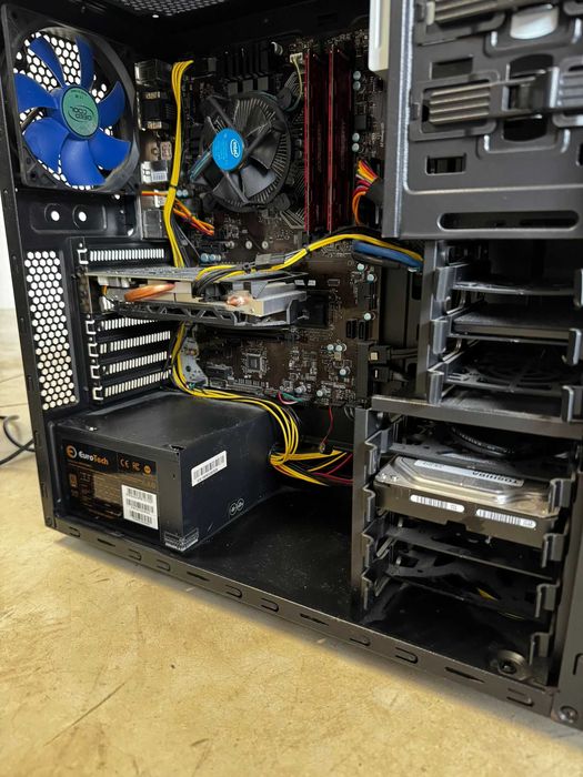 PC Torre Gaming/Trabalho – Intel Core i7-6700 + GTX 750 Ti