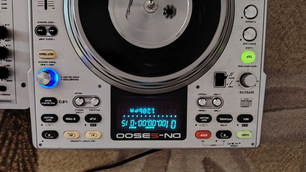 zestaw 2 odtwarzaczy Dennon DN-S3500 plus mixer Behringer VMX100