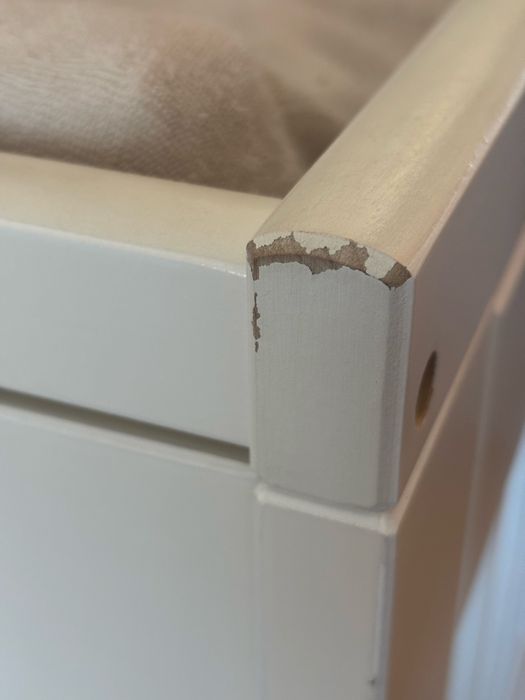 Trocador e acessorios Ikea