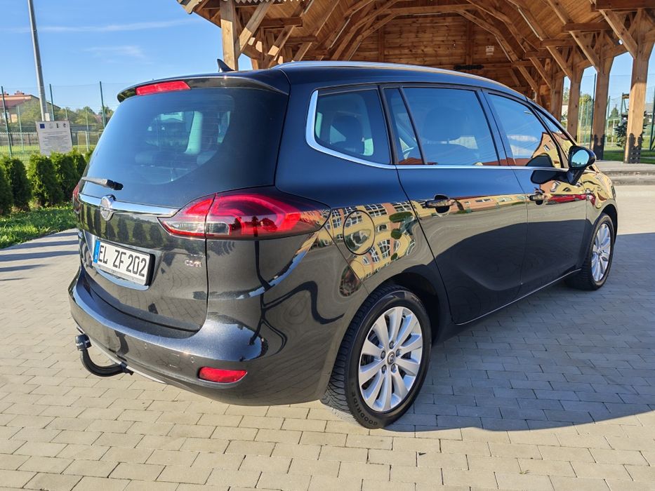 Opel Zafira 2.0_navi_led_xenon_alu_7 os. _kamera_z Niemiec