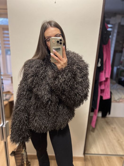 Czekoladowe futerko lama