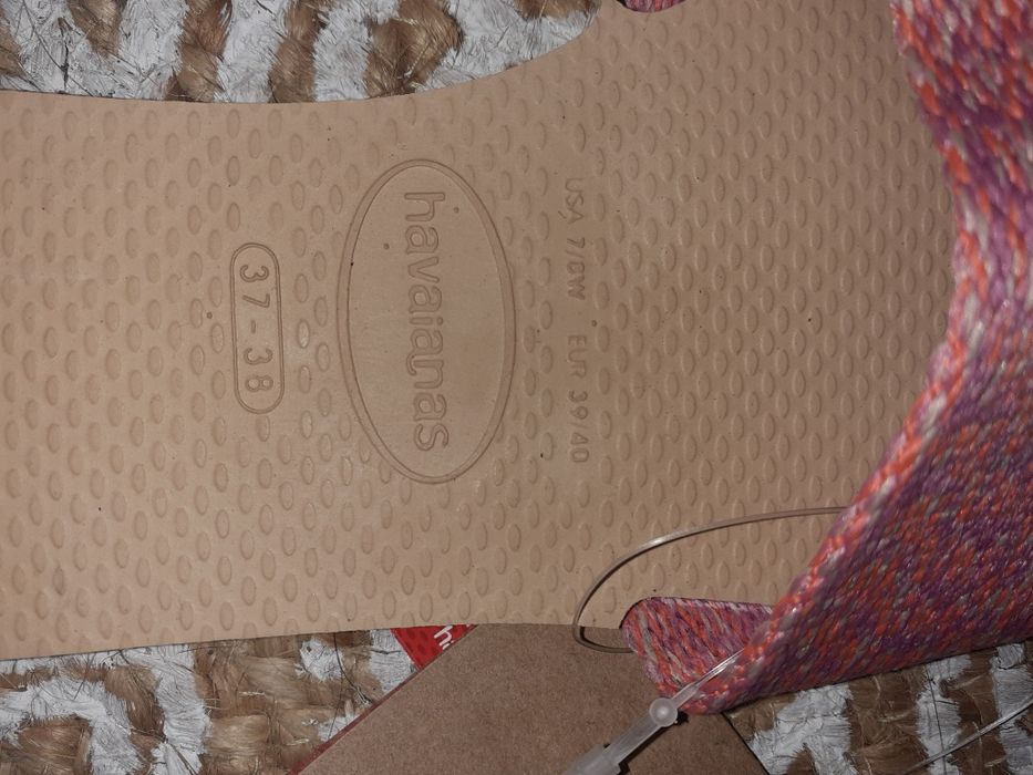 NOVO! Chinelos rosa Havaianas. Tamanho 37