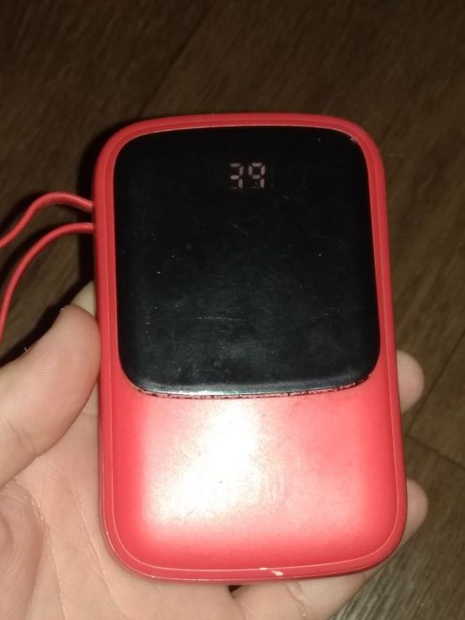 Продам срочно повербанк