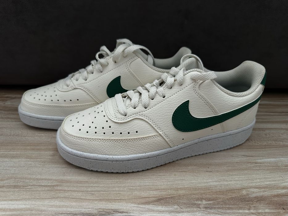 крассовки nike.