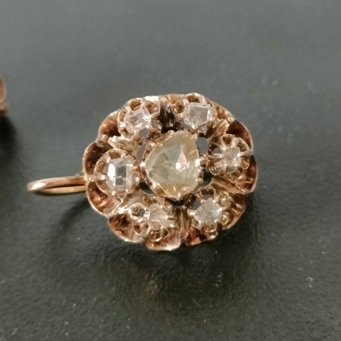 Stare złote kolczykiz diamentami - Francja