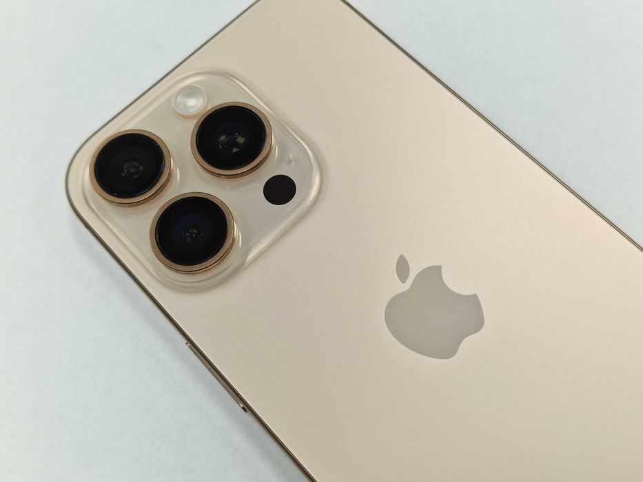 Iphone 16 PRO 128GB/ Desert Titanium/ A3293/ BAT 93%/ Grade A + ładow