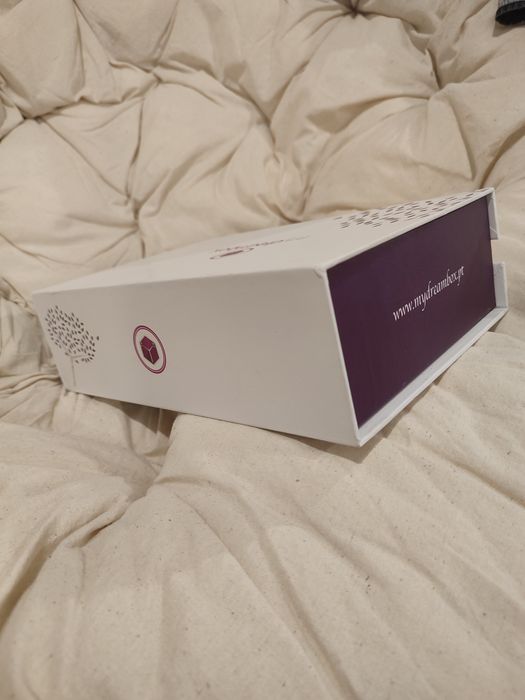 250 Caixas presente com aba íman