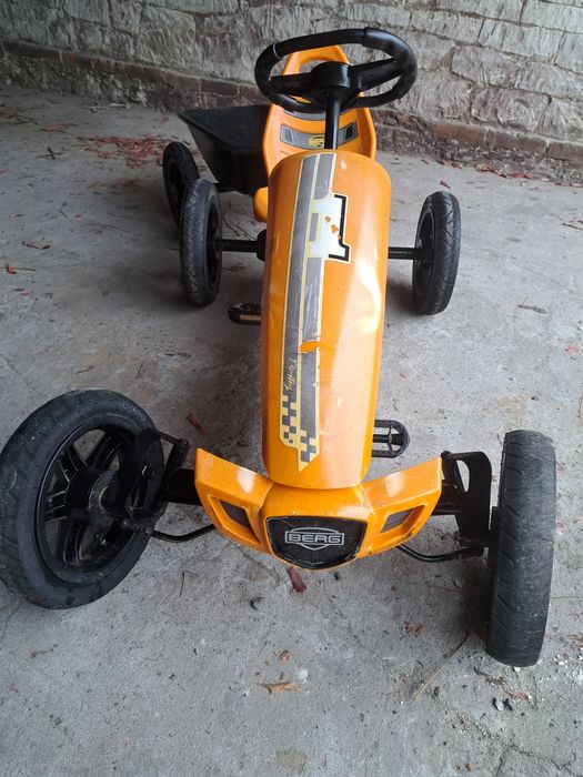 Gokart Berg  z przyczepka