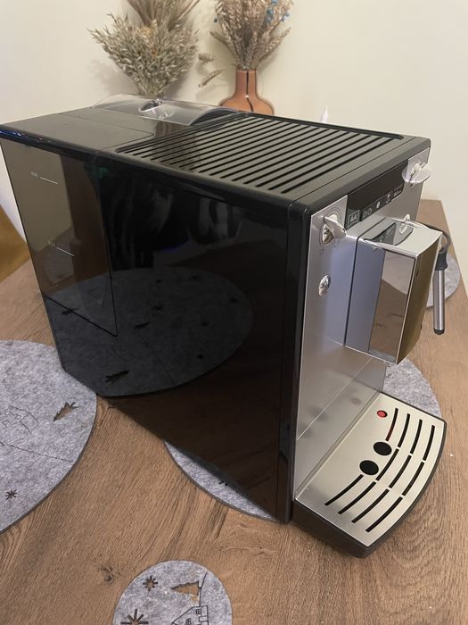 Кавомашина, кавоварка Melitta, Nivona