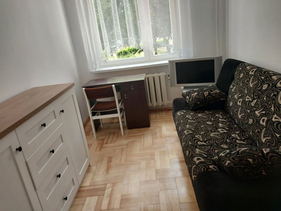 Pokój 800 zł – wszystkie opłaty w cenie – os. B. Śmiałego