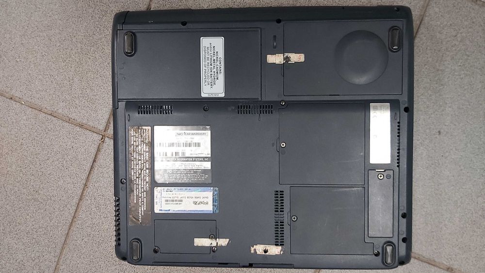 ноутбук Toshiba 1415-S115 б/у (неисправный)