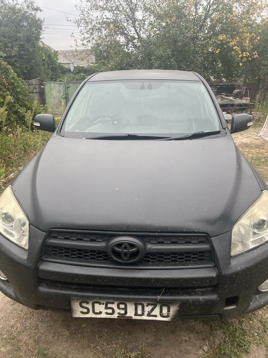 Продам Toyota rav4