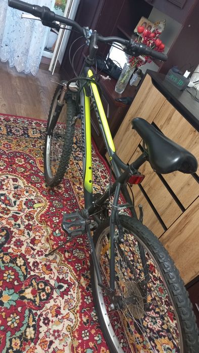 Велосипед б/у в хорошому стані