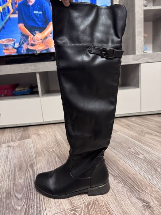 Жіночі ботфорти осінь - весна