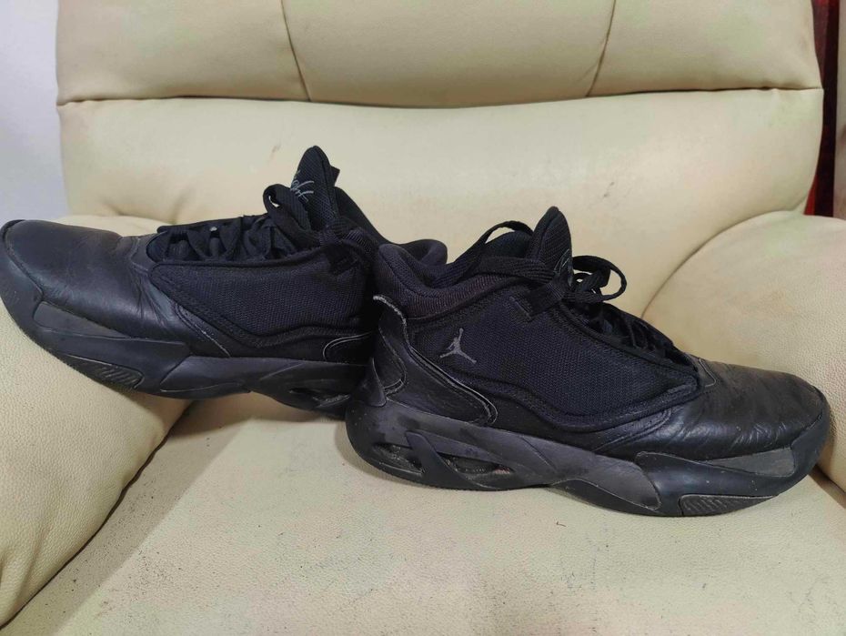 Nike jordan Max Aura 4 n. 42
