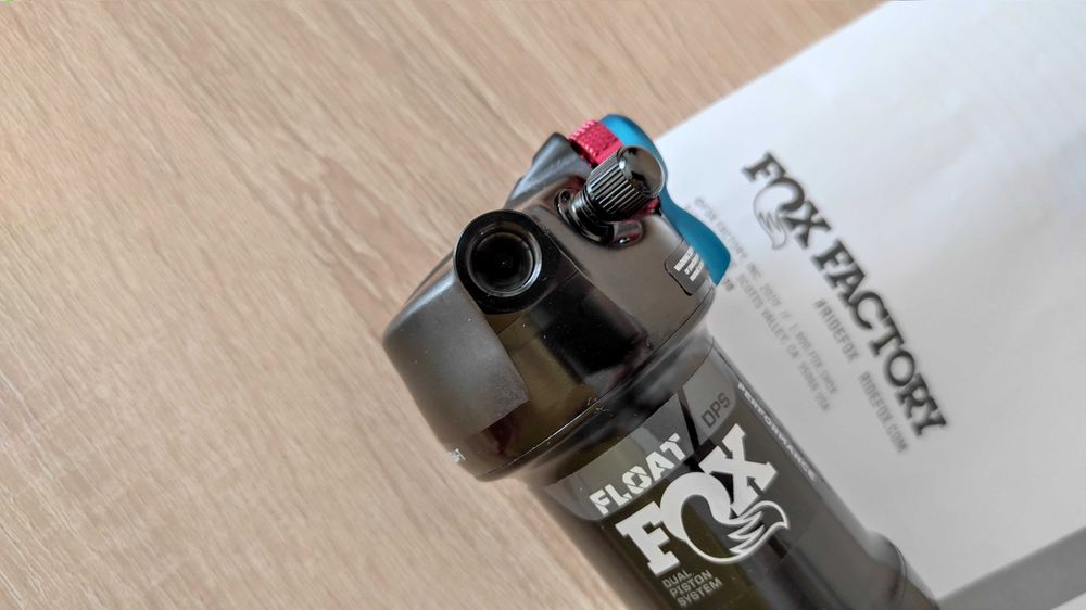 Задний амортизатор FOX Float Performance Trunnion (165x45mm)