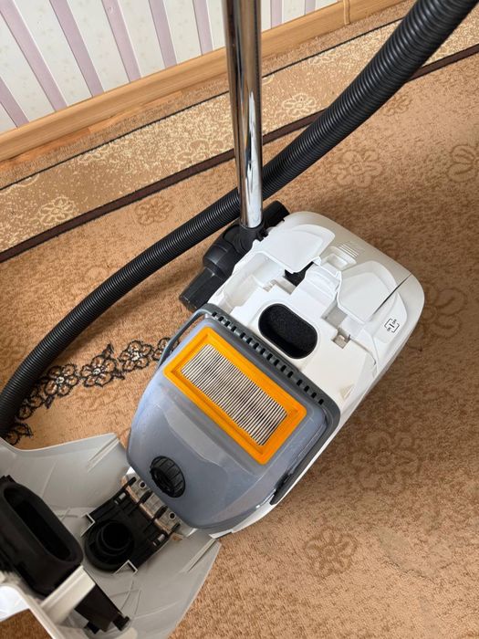 Продам пилосос Karcher (Керхер), DS 6 Plus