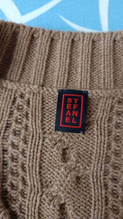 Sweter z wełną i kaszmirem  Stefanel , jakość premium (S)  nie noszony