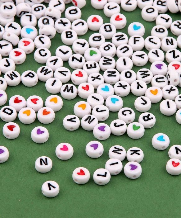 1400 Letras e símbolos para acessórios bijuteria artesanato 7x4mm NOVO