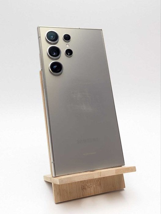 Samsung Galaxy S24 Ultra 256 GB szary