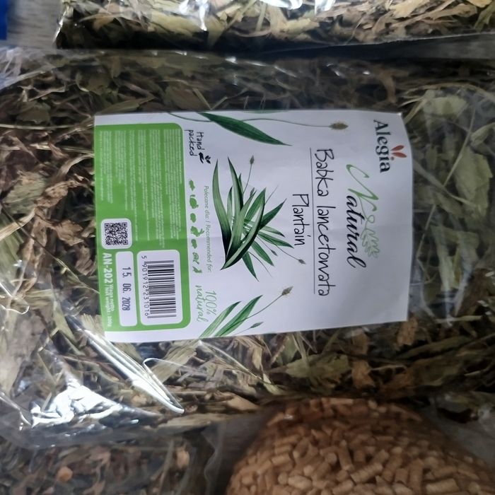 Pellet karma zioła i smaczki odkłaczające dla królika