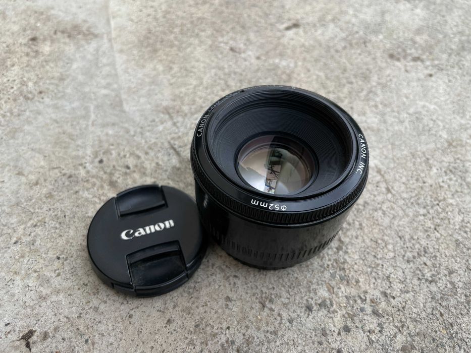 Об'єктив Canon EF 50mm 1.8 af