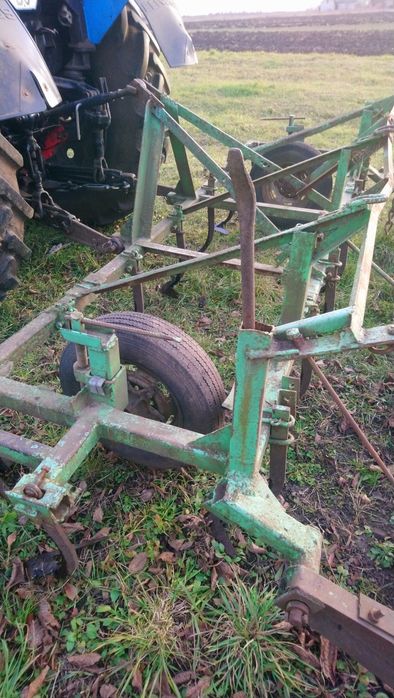 Культиватор навісний