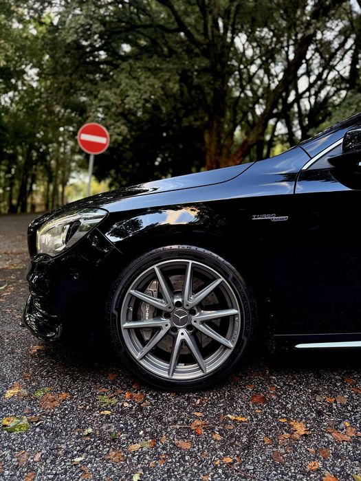 Mercedes-Benz CLA45 AMG 381cv 4MATIC