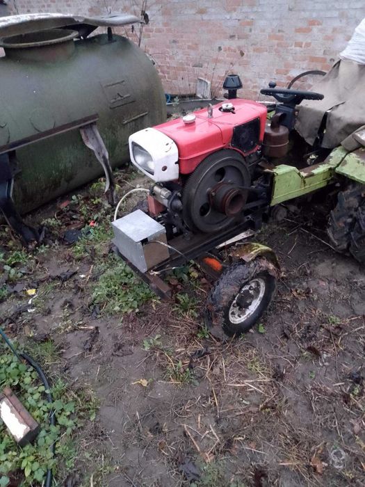 Минитрактор Зубр 12