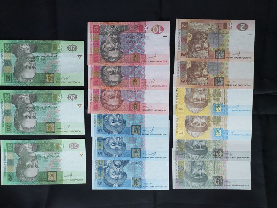Продам сувеніри  старые бумажные гривны 1992-2019років UNC (прес)