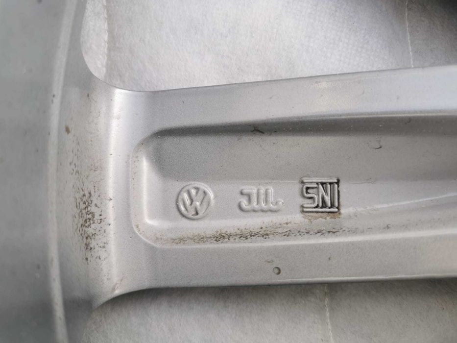 Felga aluminiowa 8Jx19 VW Arteon Golf 5x112 ET40 demo