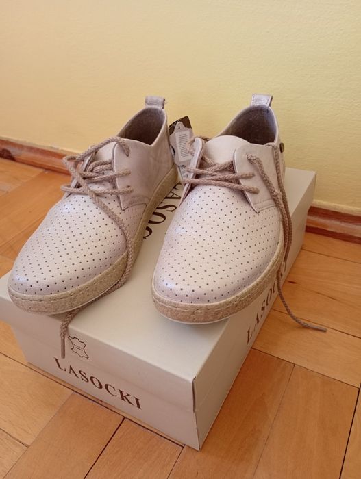Nowe półbuty skórzane rozmiar 38 Lasocki