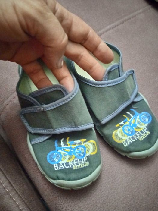 Мокассини тапочки 33р.