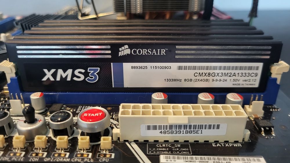 Asus Rampage 2 extreme + i7-920 + 24 GB RAM 1333mhz