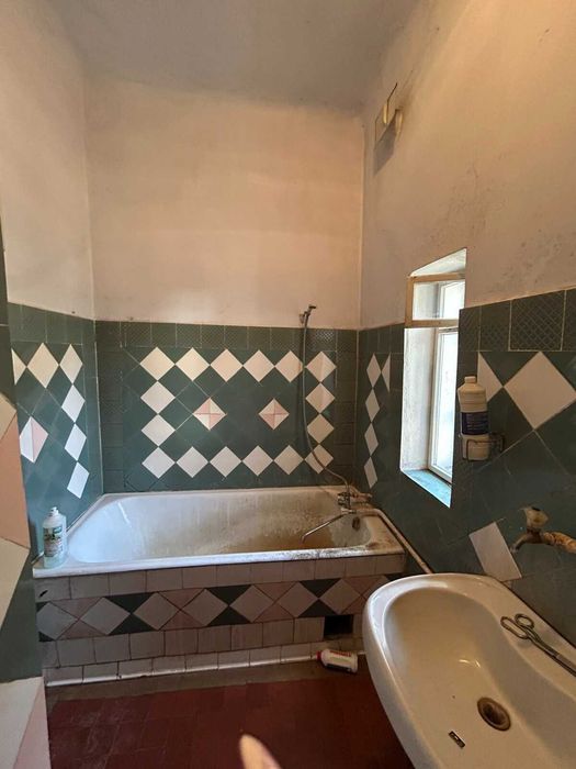 Продаж частини будинку в Центрі, вул. Плоска, 3 сотки землі, можливий продаж під державні програми