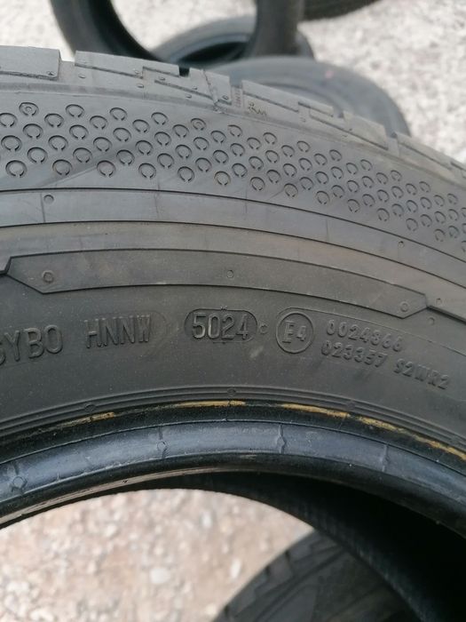 235/65/16 C Continental 2025/24