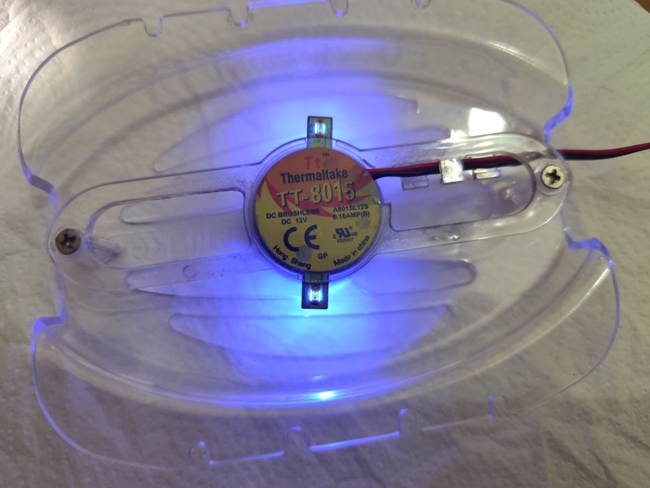 Cooler HDD Thermaltake TT-8015 (LED Azul) - Retro Gaming