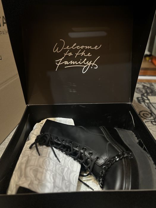 Кожаные батильйоны D’Amelio