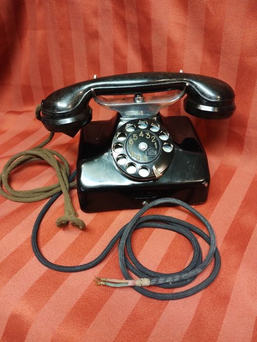 Telefon  bakielitowy RWT