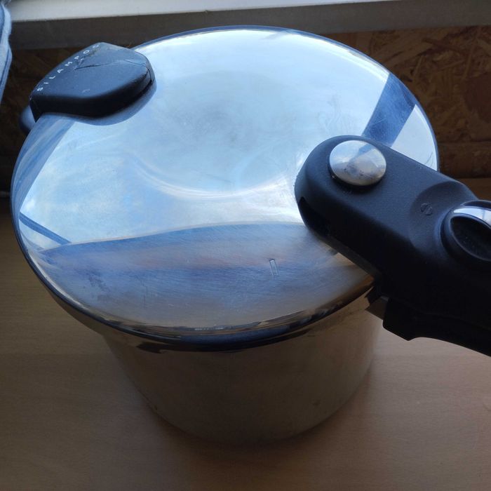 Panela de pressão Silampos