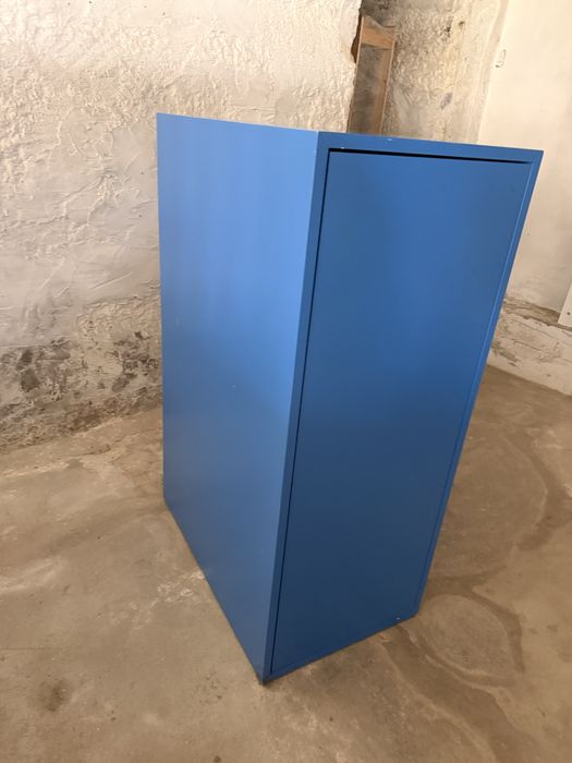 Móvel lacado c/ porta e painel p/ TV lacado