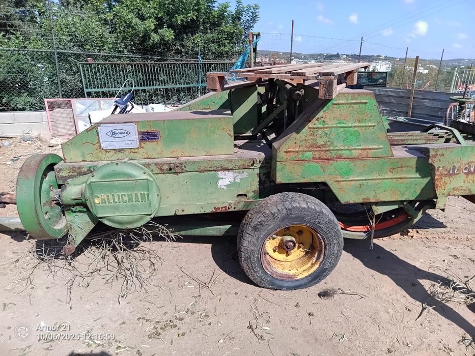 Enfardadeira fardos pequenos