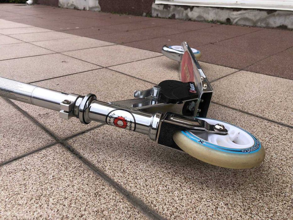 Самокат дитячий Razor, металевий