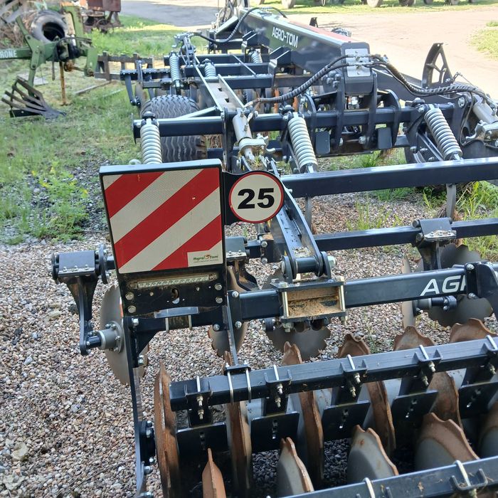 Agregat wielozadaniowy Agro-Tom BW 3