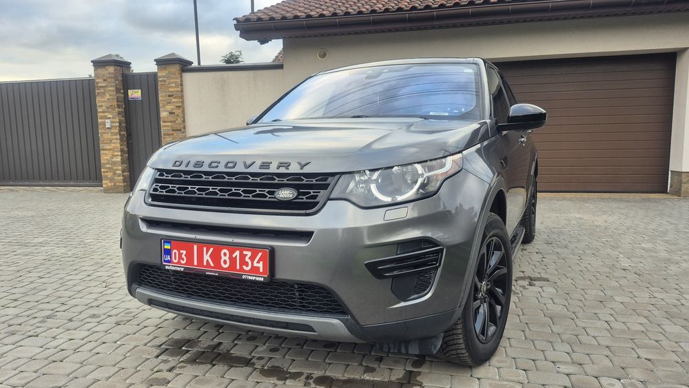 Land Rover Discovery Sport black edition