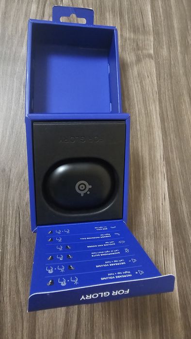 бездротові геймерські TWS-навушники SteelSeries Arctis GameBuds